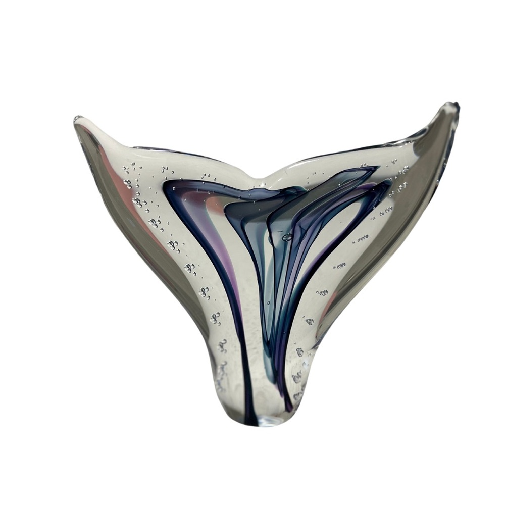 glass whale tail hand blown and signed by artist Scott Hartley 2015 6” BEAUTIFUL